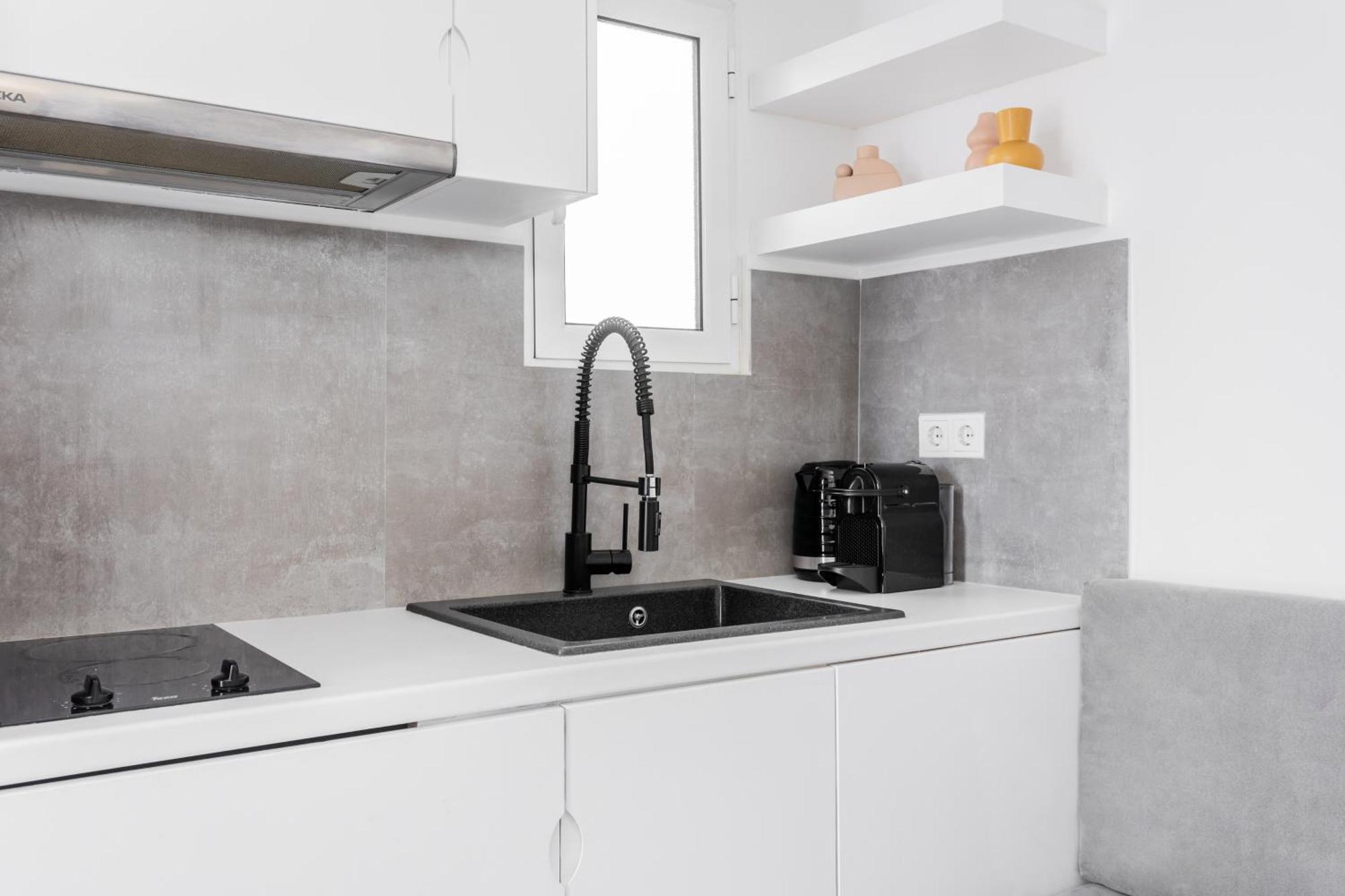 Snug By Zoia Living Apartment Атина Екстериор снимка